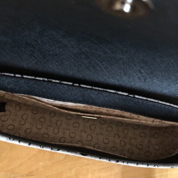 NWT GUESS Long Strap/Crossbody Handbag Logo Print Small/Medium Size - Picture 10 of 15